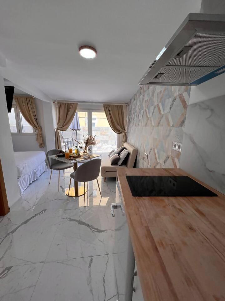 Urban Estudio Elegante Con Terraza Аликанте Экстерьер фото