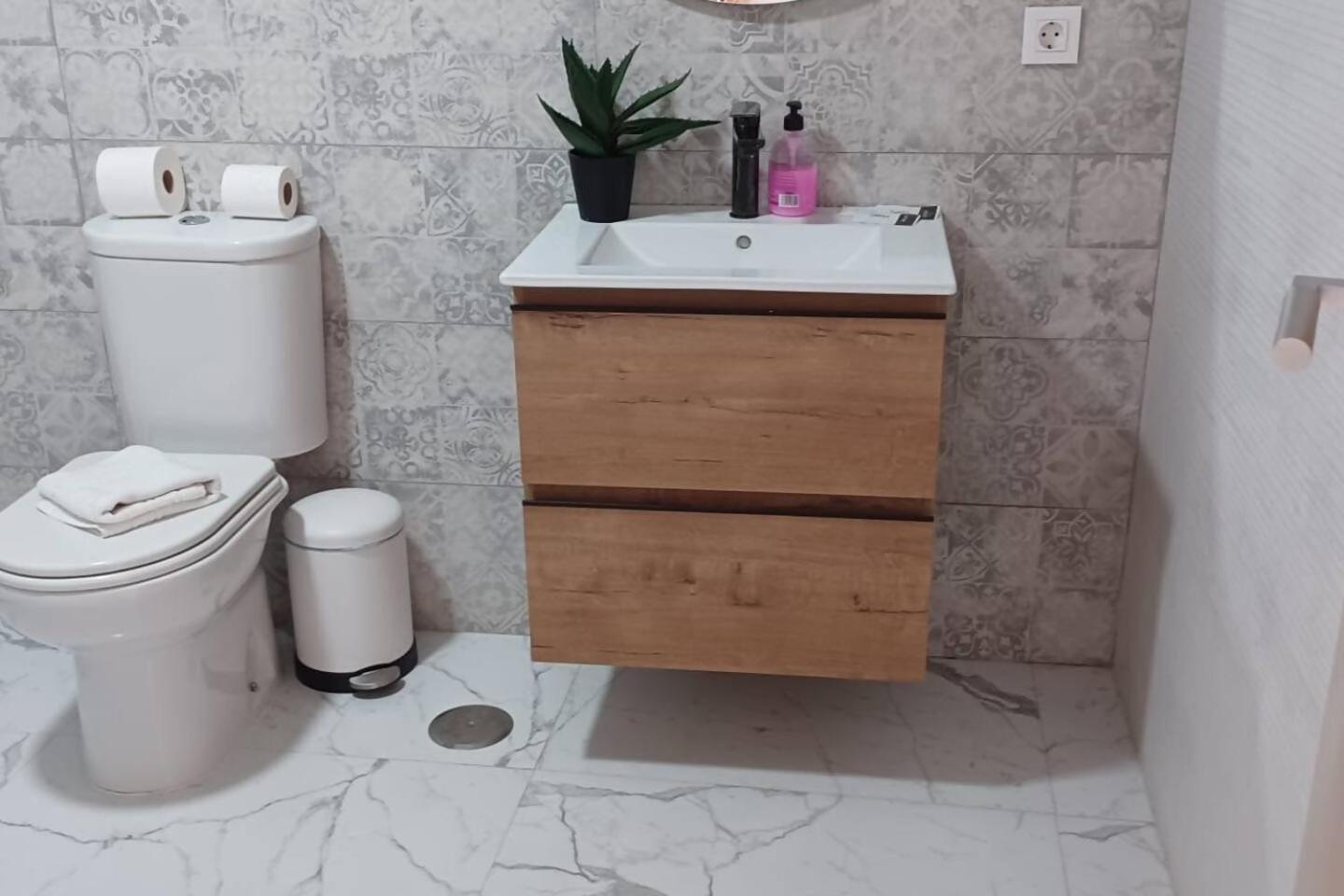 Urban Estudio Elegante Con Terraza Аликанте Экстерьер фото